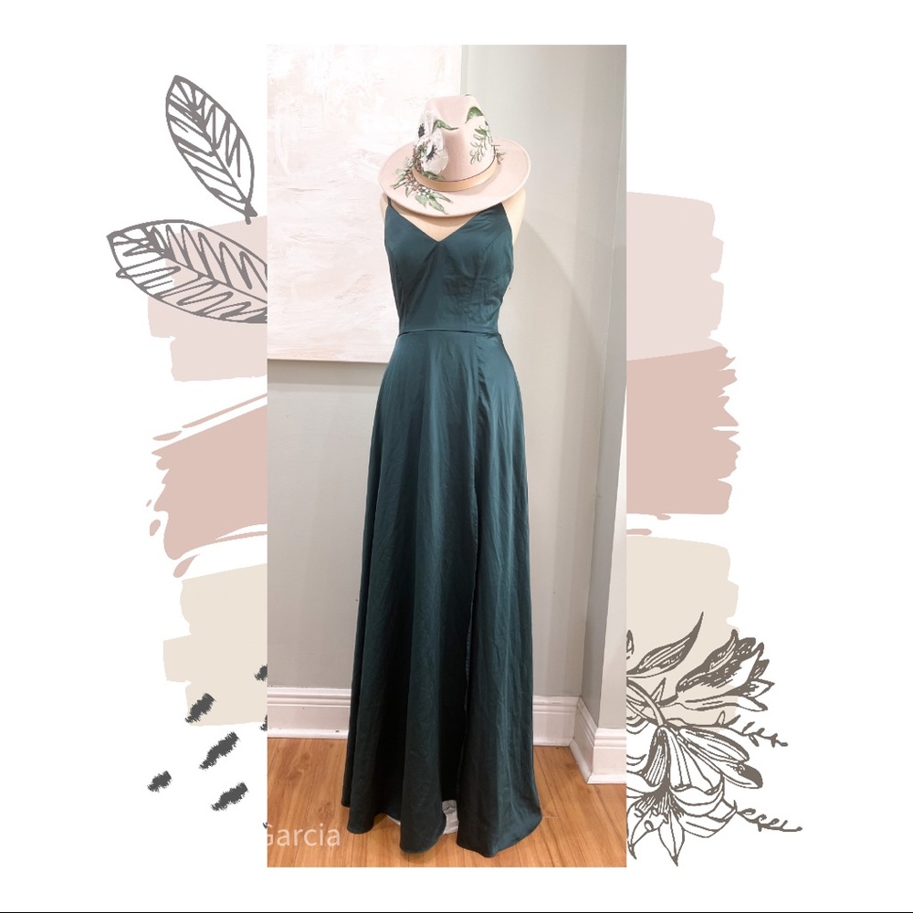 Green Gown w/ slit.